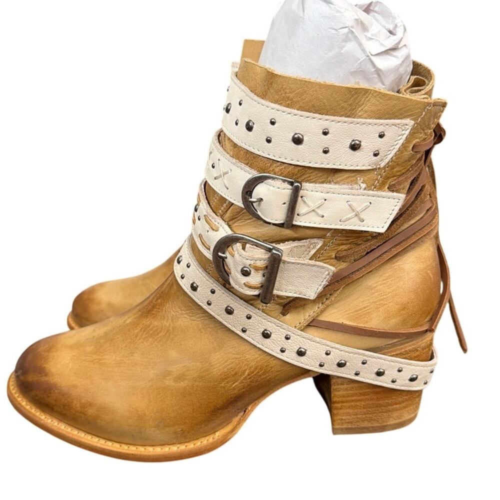 FREEBIRD Caspian Handmade Distessed Leather Boots Studded Buckle Details Size 11